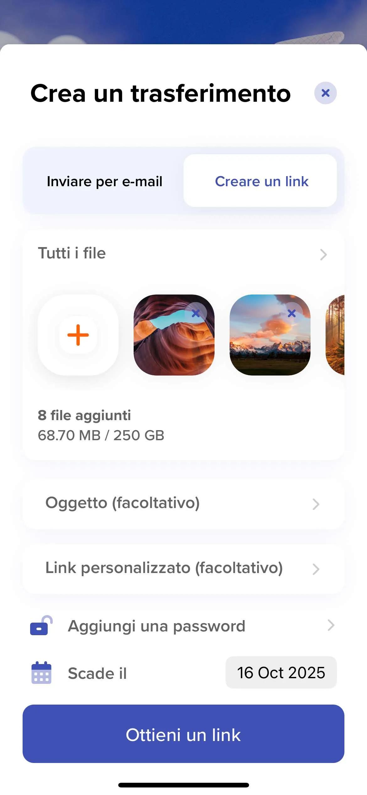 Schermata della nostra app mobile iOS per creare un trasferimento via e-mail o tramite un link sicuro